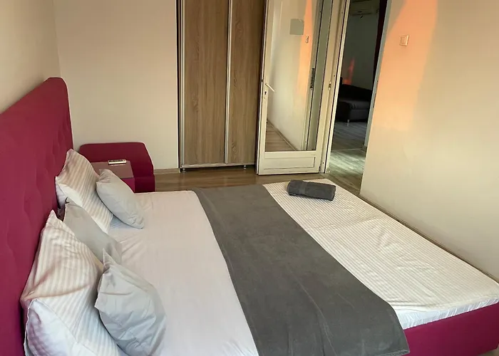 Luxuryapartentsforrentsrl 3 Camere